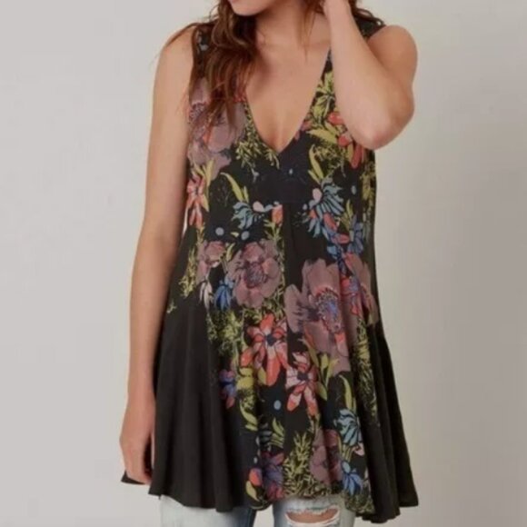 FREE PEOPLE Tops - FREE PEOPLE BACKYARD TUNIC